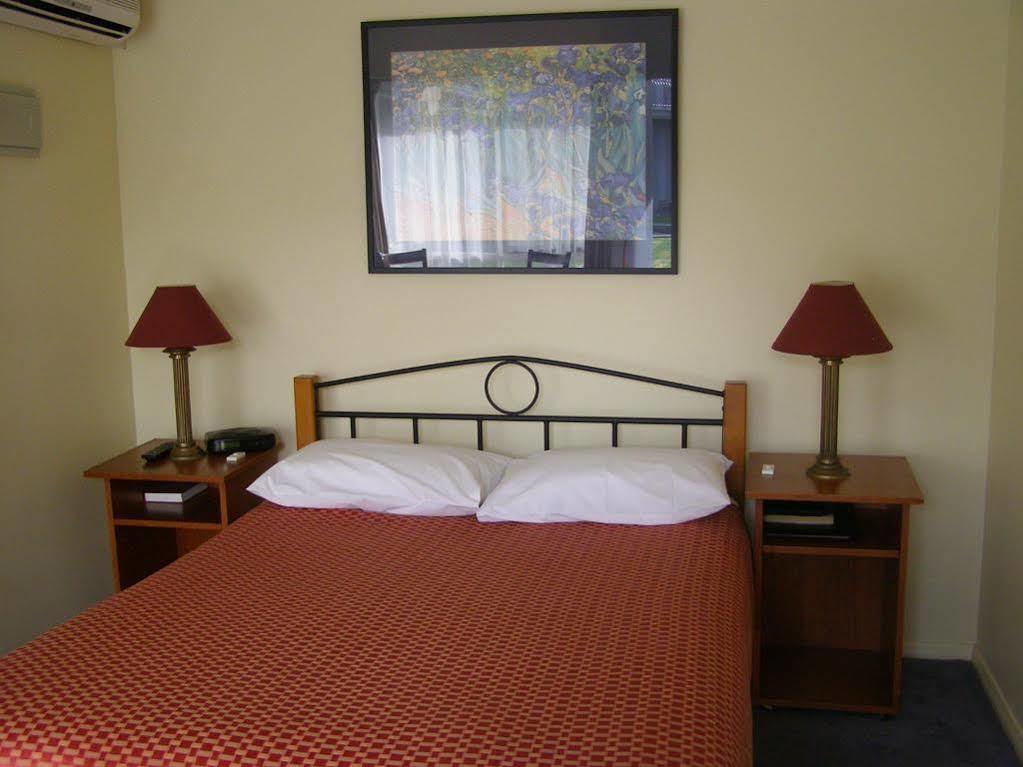 Motel Eight Spence Warrnambool Esterno foto